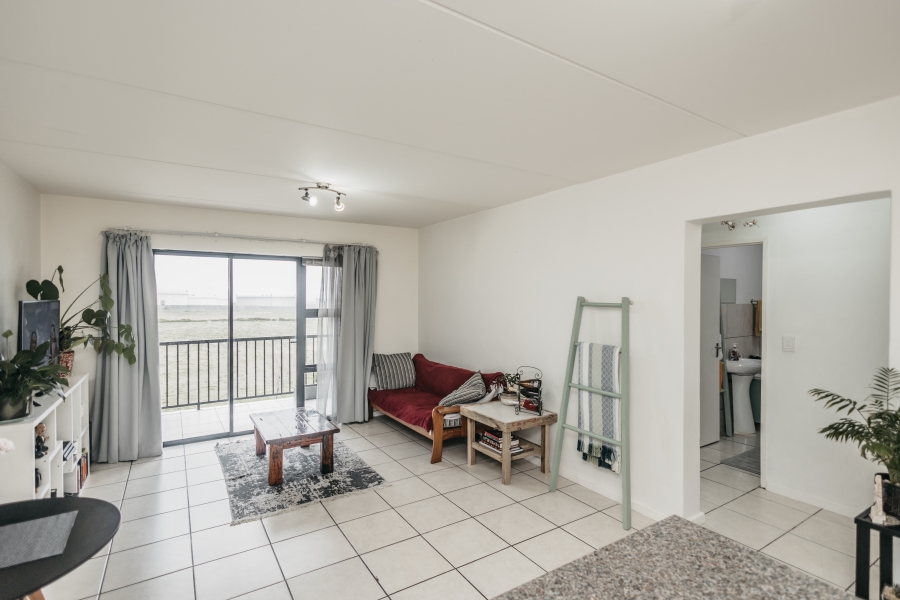 2 Bedroom Property for Sale in Burgundy Estate Western Cape